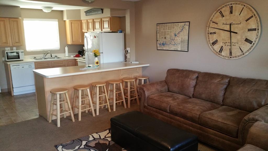 Page Lake Powell Nightly Rental Rum bild